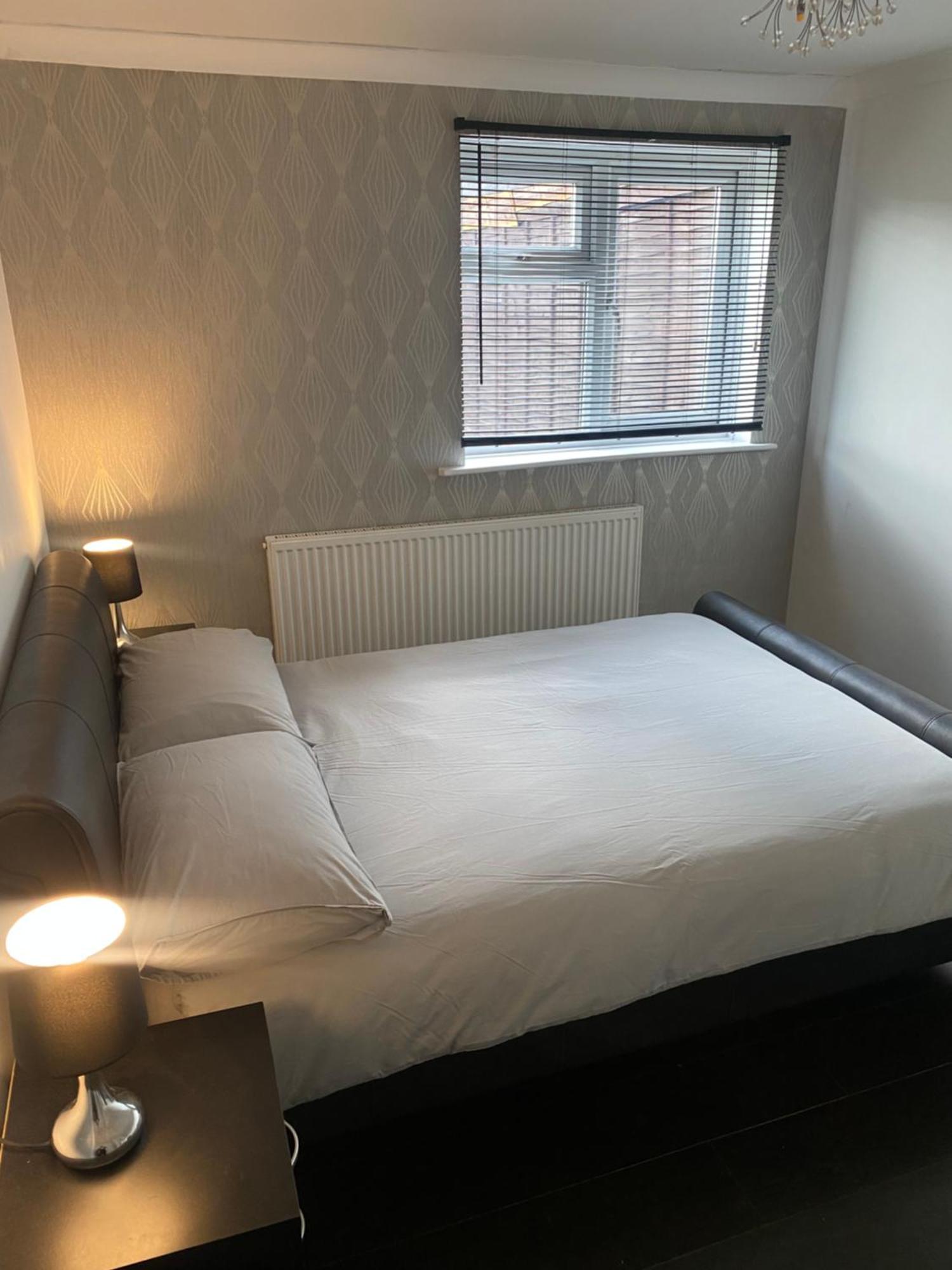 1 Bedroom Ground Floor Flat With Garden Appartement Greenford (Greater London)